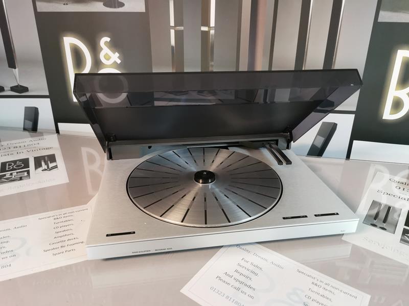 BEOGRAM 5005 TURNTABLE - Quality Dream Audio